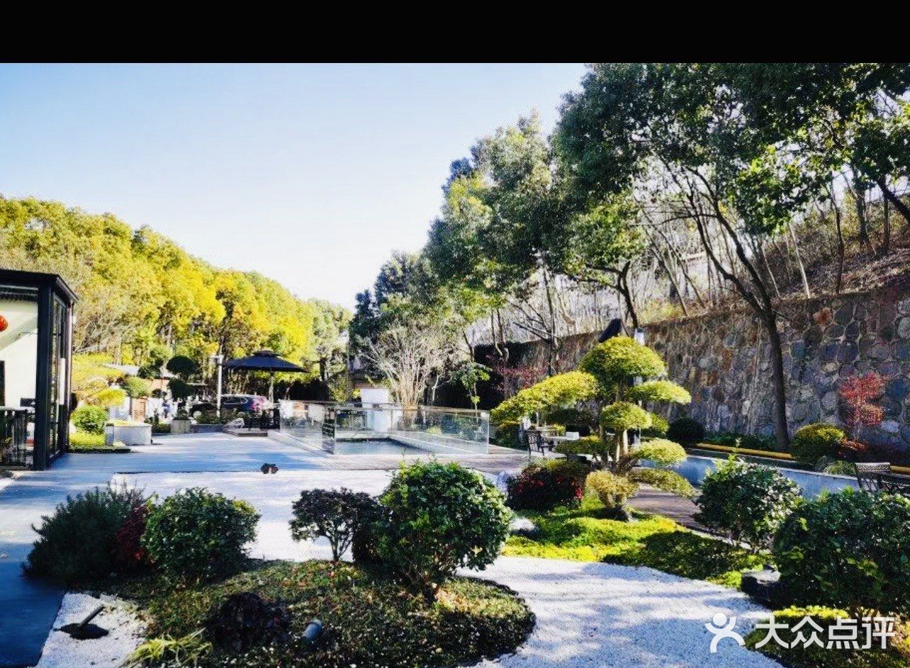 品鉴午间美味佳肴