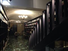 iphone_upload_pic-钟书阁(松江泰晤士小镇店)