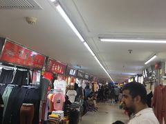 -广州白马服装市场