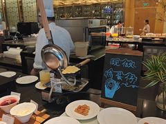 -圣丰索菲特·2 On 988 Café 自助餐厅