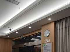 -上海仁爱医院口腔科 · 种植