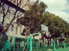 -上海市大同初级中学