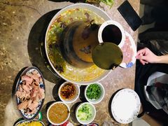 -牛叔鲜羊肉铜火锅(远东小区店)