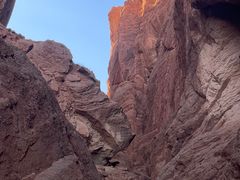 -天山神秘大峡谷