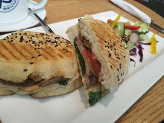 美味烤牛柳三明治-Jamaicablue Coffeeshop(中央广场店)