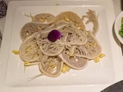 -茅草房·河畔园林火锅