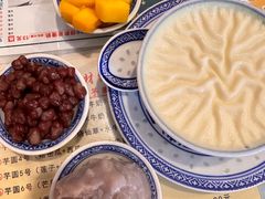 -广信牛奶甜品世家(台东店)