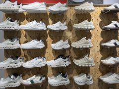 -首创奥特莱斯(西安店)