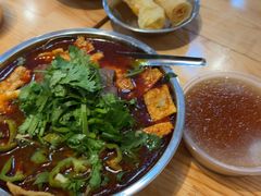 -柳州肥姨妈大骨螺蛳粉(东靖路店)