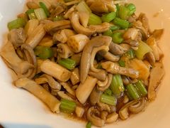 -唐师傅湘西名菜馆(武陵路店)