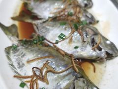 -渝君重庆火锅(嘉宾路店)