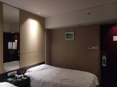 -上海徐汇瑞峰酒店