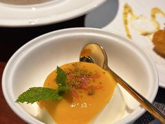 -MONICH牛排融合餐厅(和义大道购物中心店)