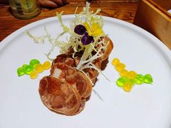 -湖畔鲁菜·二十年老字号餐厅(大明湖店)