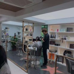 -形象革命造型·护肤Hair Studio