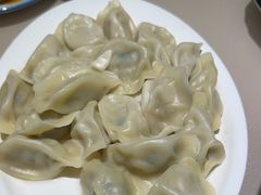 -老码头黑皮肘子锅包肉(赣水路店)