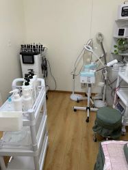 -苗方清颜专业祛痘连锁机构