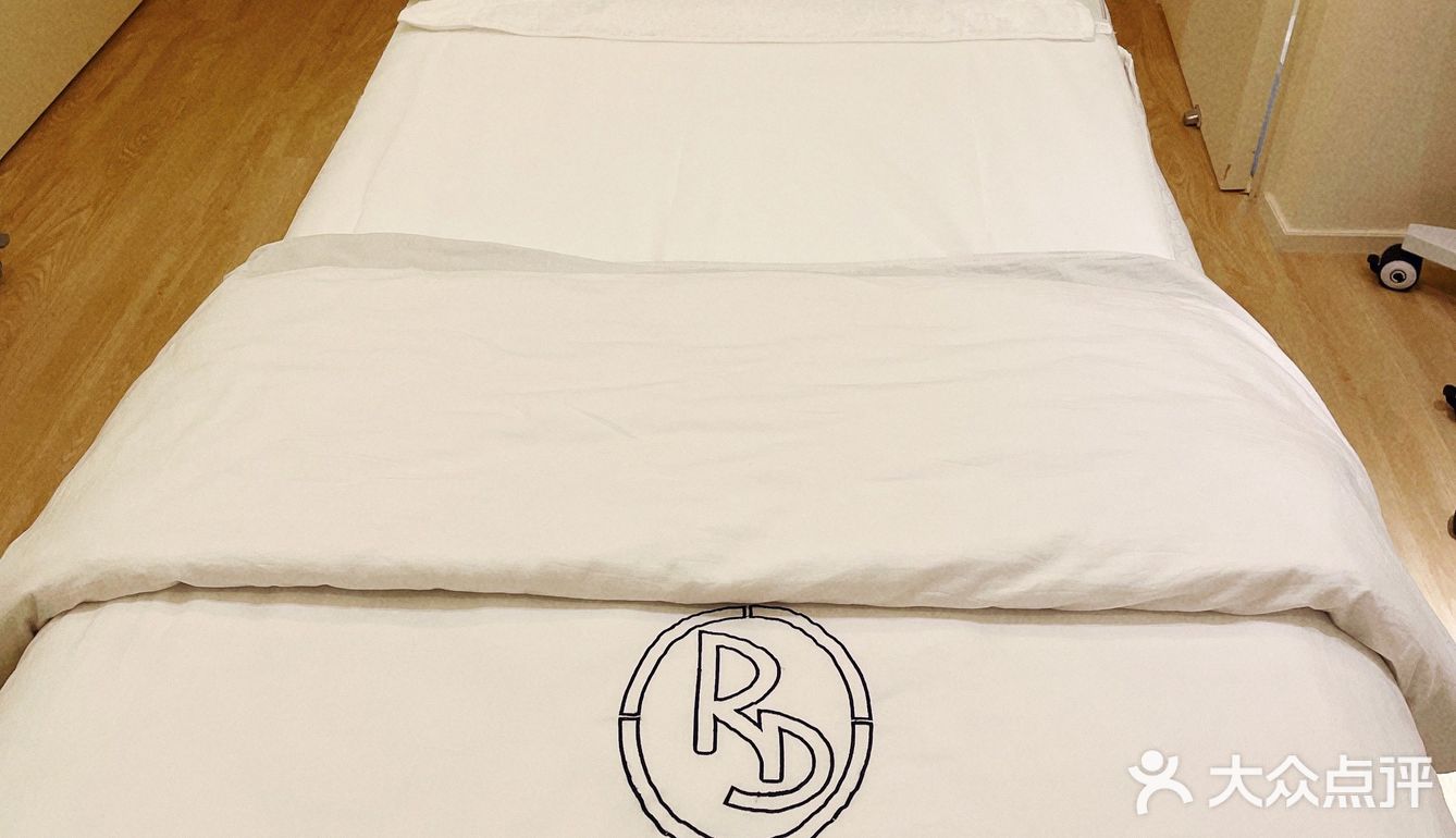 来猎德的RiverDale浅濯[礼花]变美变好看[自拍]