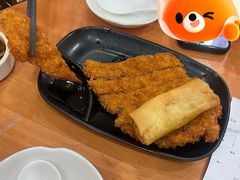 -莱莱小笼·乔艾