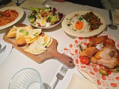 -春树下·树屋花房西餐厅(罍街AS1980店)