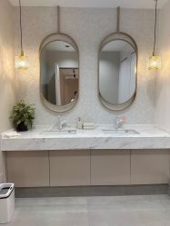 -医颜医疗美容门诊部