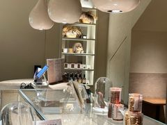 -VERIE BAKEHOUSE
