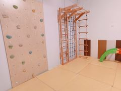 -婴智贝佳蒙特梭利早教托育中心(杨浦店)