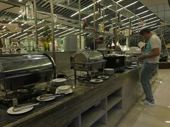 -西沃古尔·拉姆古兰爵士国际机场