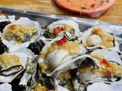 -蚝哥花姐湛江烤生蚝(美丽湾市场店)
