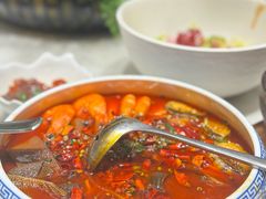 -泓历皇朝酒店(东亭店)