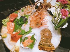 -半岛翡丽海鲜自助餐厅(观风亭店)