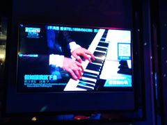 -欢乐迪KTV(南坪上海城店)