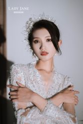-Lady  Jane高端婚纱礼服馆