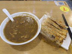 -八百里牛肉汤(盖饭·锅贴·万象城店)
