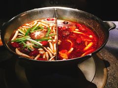 -湊湊火锅·茶憩(新中关购物中心店)