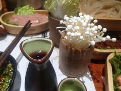 -独食火锅·半米屋台(直营总店)