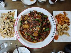-鲁南仔·滕州炒鸡(经三路店)