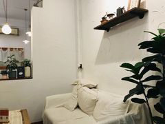 -洛蒂·咖啡与轻食