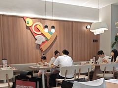-必胜客(兴华中路PH店)