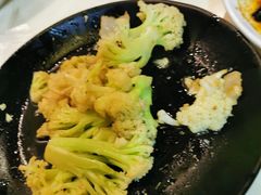 -兄弟尚品星派休闲茶餐厅