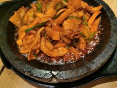 辣白菜五花肉炒乌冬面-正一味石锅拌饭(望京新世界店)