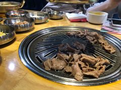 -老炉家木炭烤肉(长江国际店)