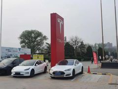 -TESLA 特斯拉(北京南四环中路特斯拉中心)