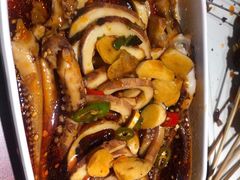 金牌毛血旺-金刚山烧烤(中山路店)