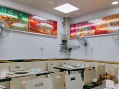 大堂-重庆鸡公煲·嘟享吃(林科大店)