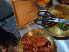 -胡悦里韩式烤肉(芝罘万达广场店)