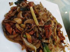 酸菜炒鹅肠-强记烧鸡(信业悦都汇店)