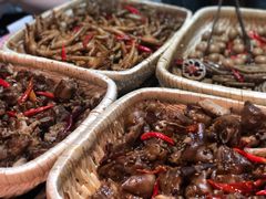 -王婆乔鲜鱼自助火锅(蜀汉路店)