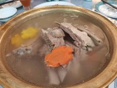 -汗腾格里·风味餐厅(新疆驻京办店)