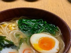 -丽思卡尔顿·炙焰·铁板烧餐厅